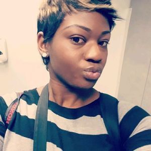 Meet your Posher, Jackie